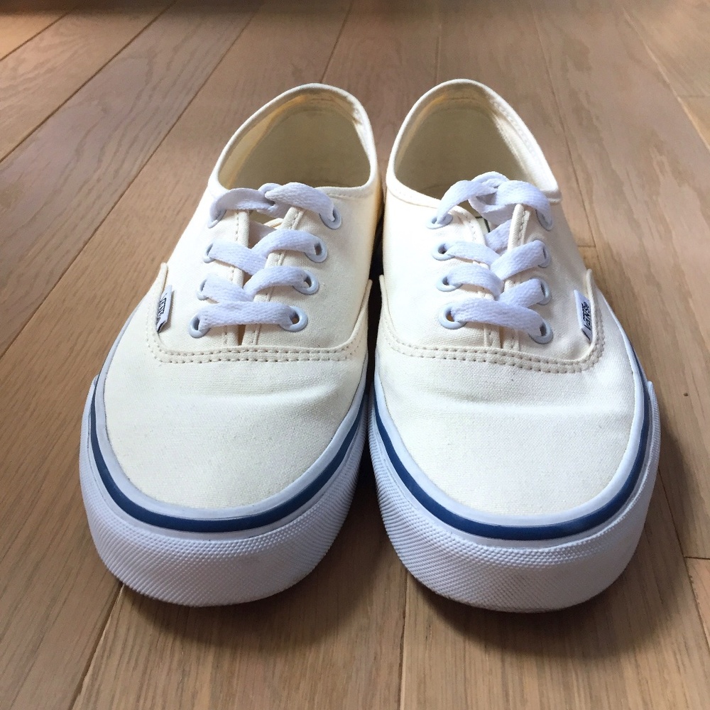 Vans US 7